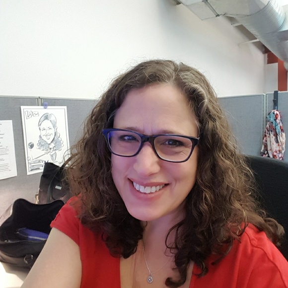 Meet your Posher, Elizabeth - Picture 1 of 1